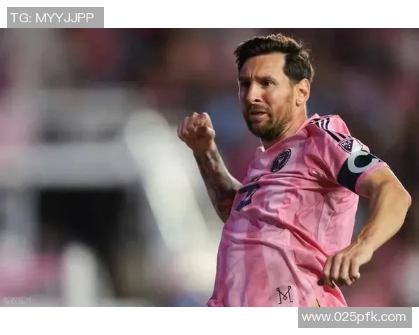 足球明星大腿魅力展示合集尽显运动风采与力量之美